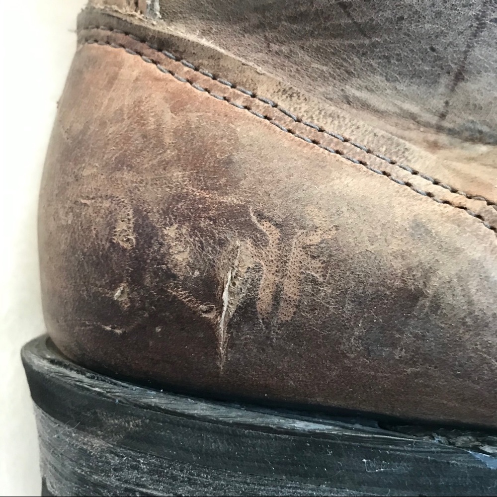 SOLD Frye Engineer 8R Oil Resistant Leather Boot - Picture 3 of 16